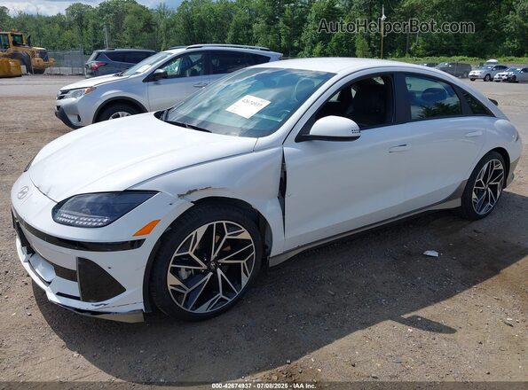 KMHM34AC3PA045667 2023 HYUNDAI IONIQ 6 White Przód lewy