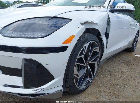 KMHM34AC3PA045667 2023 HYUNDAI IONIQ 6 White 