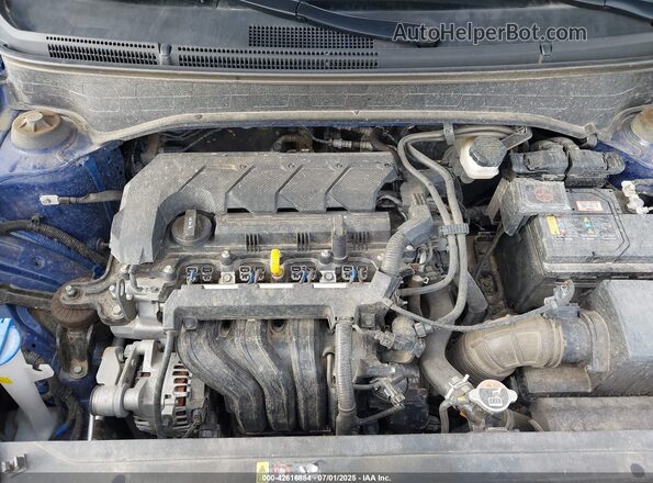 KMHRC8A34RU305475 2024 HYUNDAI VENUE Синий Вид сзади