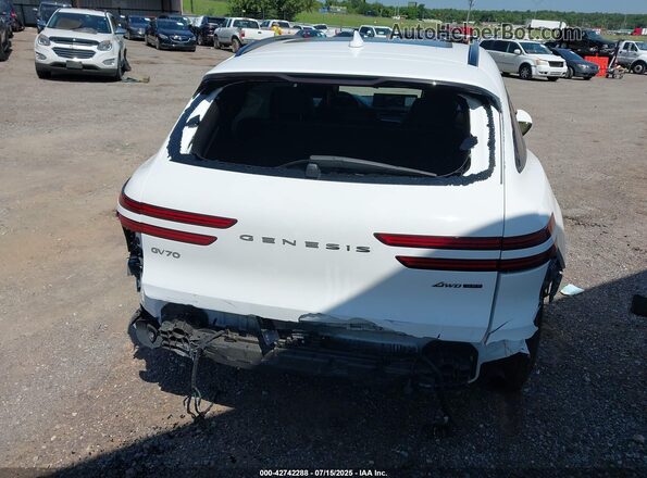 KMUMCDTC1NU073591 2022 GENESIS GV70 White 