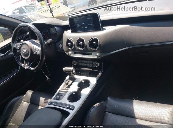 KNAE35LCXM6089446 2021 KIA STINGER Gray Widok wnętrza z przodu