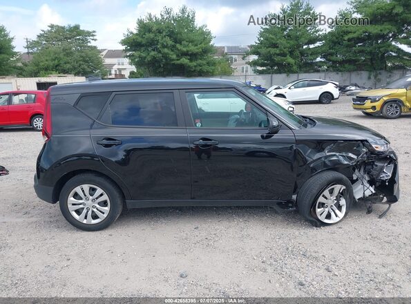 KNDJ23AUXM7788056 2021 KIA SOUL Black 
