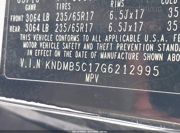 KNDMB5C17G6212995 2016 KIA SEDONA Black ძრავის განყოფილების ხედი