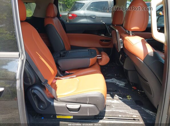 KNDNE5H33P6267000 2023 KIA CARNIVAL MPV Черный Вид наклейки с VIN-кодом