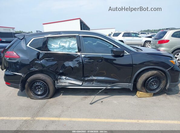 KNMAT2MT2JP522309 2018 NISSAN ROGUE Black Rear interior view