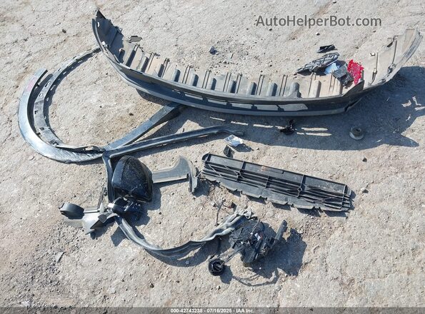 LRBFZNR40ND072592 2022 BUICK ENVISION Silver ხელსაწყოთა პანელის ხედი