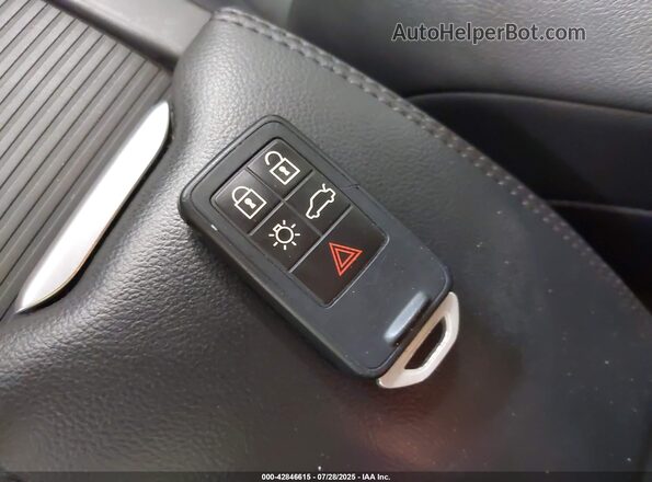 LYV612TM3GB091585 2016 VOLVO S60 INSCRIPTION White Widok deski rozdzielczej