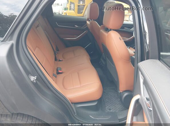 SADCT2EXXSA748908 2025 JAGUAR F-PACE Black VIN կոդի պիտակի տեսք