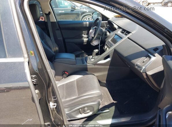 SADFP2FX2J1Z05460 2018 JAGUAR E-PACE Black Front interior view
