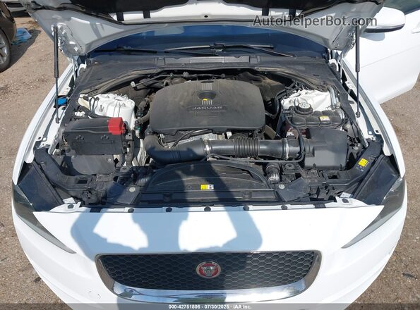 SAJAR4BG2HA962206 2017 JAGUAR XF Белый 