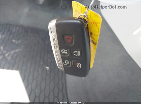 SAJBD4FX1JCY56501 2018 JAGUAR XF Black Vista del salpicadero