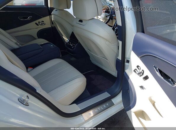 SCBBG6ZG0PC007016 2023 BENTLEY OTHER White VIN კოდის სტიკერის ხედი
