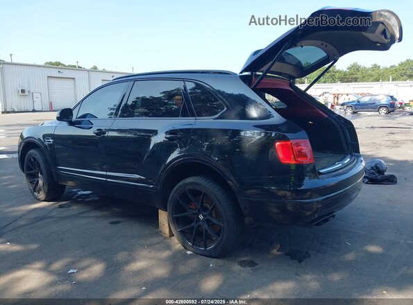 SJAAC2ZV8HC015850 2017 BENTLEY BENTAYGA Черный Задняя левая четверть