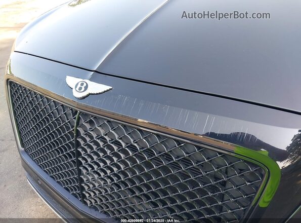 SJAAC2ZV8HC015850 2017 BENTLEY BENTAYGA Черный 