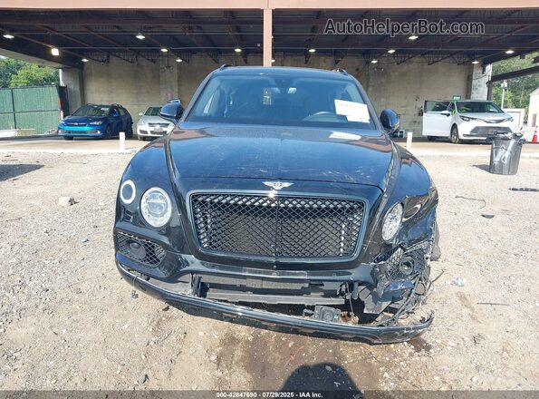 SJAAM2ZV9LC029682 2020 BENTLEY BENTAYGA Black Rear interior view