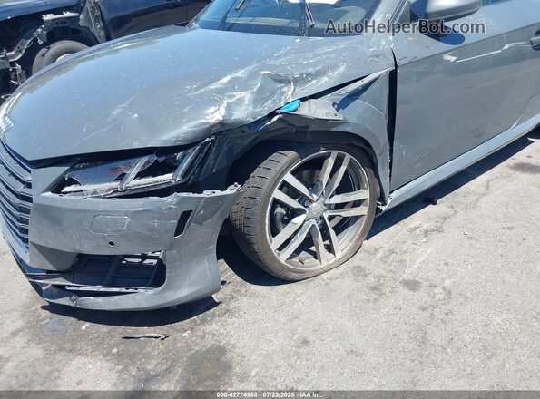 TRUC5AFV1J1008908 2018 AUDI TT Gray Widok z przodu