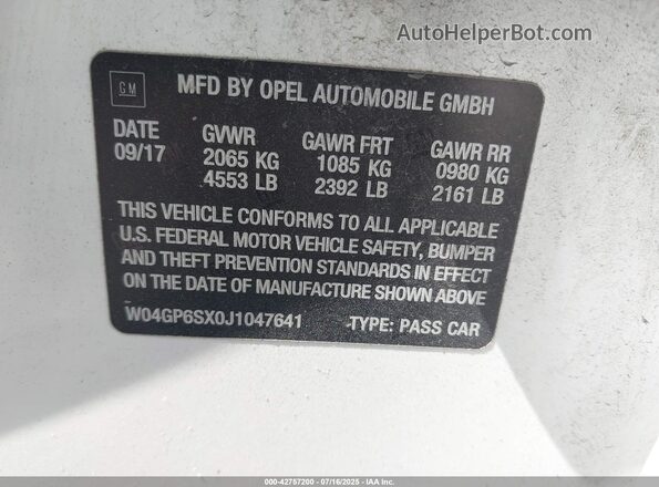 W04GP6SX0J1047641 2018 BUICK REGAL White 
