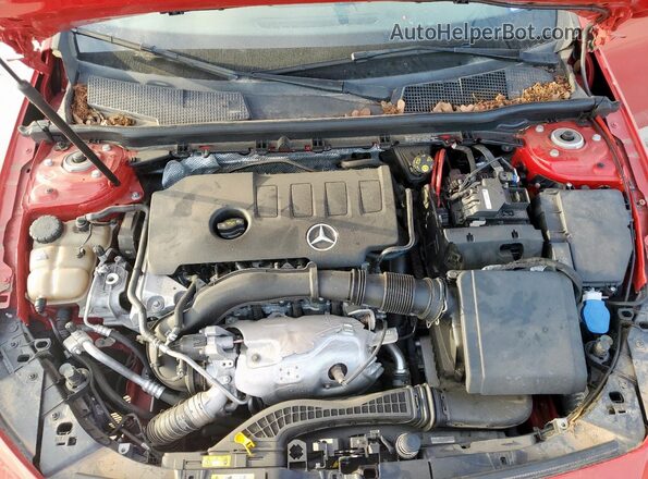 W1K3G4EBXLW046193 2020 MERCEDES-BENZ A-CLASS Красный Вид подкапотного пространства