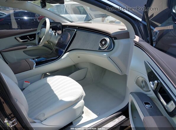 W1KCG2DB0PA032876 2023 MERCEDES-BENZ EQS 450+ Black Vista interior delantera