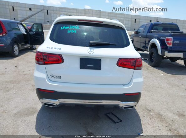 W1N0G8DB3MV322767 2021 MERCEDES-BENZ GLC 300 White 
