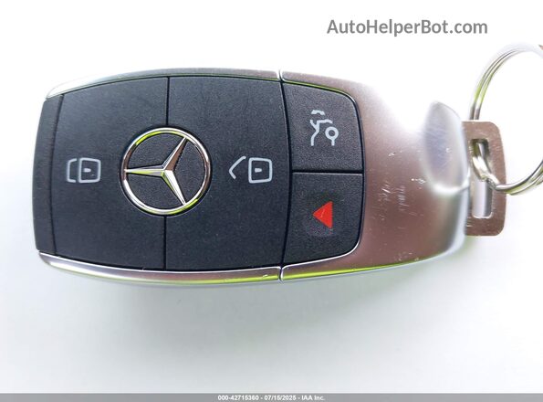 W1N0G8DB4MV287513 2021 MERCEDES-BENZ GLC 300 Белый Вид панели приборов