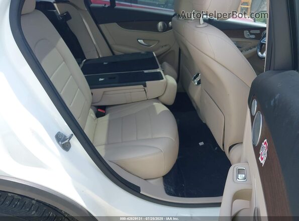 W1N0G8EB4LF805174 2020 MERCEDES-BENZ GLC 300 White Vista de la etiqueta del VIN