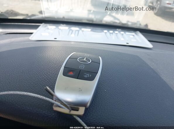 W1N0G8EB4LF805174 2020 MERCEDES-BENZ GLC 300 White Vista del salpicadero