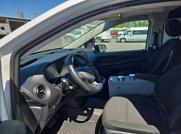 W1YV0BEY7L3684740 2020 MERCEDES-BENZ METRIS  