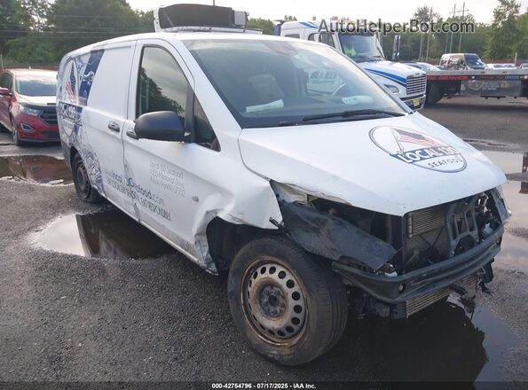W1YV0CEY0L3687162 2020 MERCEDES-BENZ METRIS White Widok z przodu