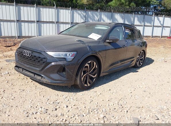 WA15AAGE7RB063294 2024 AUDI Q8 E-TRON Black Front left
