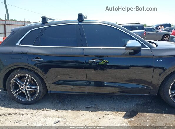WA1A4AFY2J2162806 2018 AUDI SQ5 Черный Вид задней части салона