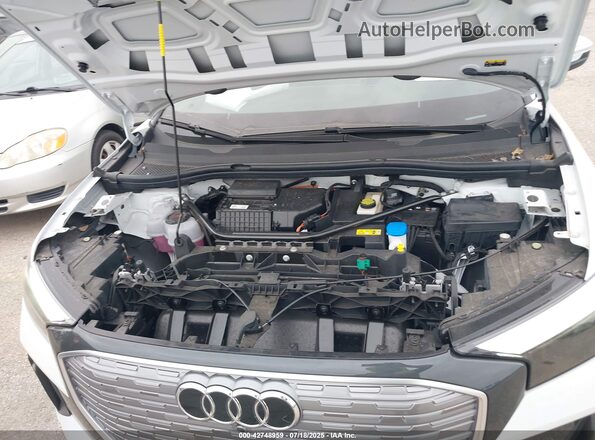 WA1A5BFZ9SP016693 2025 AUDI Q4 White 
