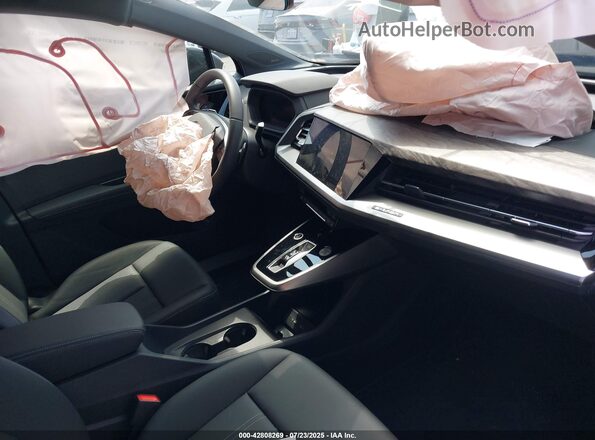 WA1B5BFZ1SP016160 2025 AUDI Q4 Black 