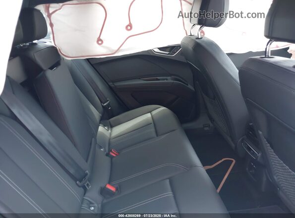 WA1B5BFZ1SP016160 2025 AUDI Q4 Black 