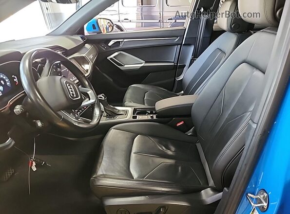 WA1DECF30P1112673 2023 AUDI Q3  
