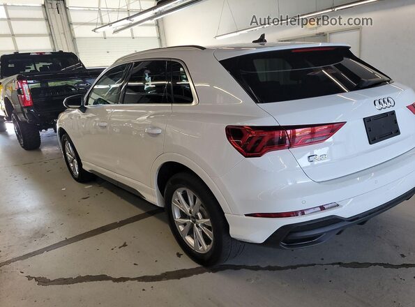WA1DECF32P1100878 2023 AUDI Q3  