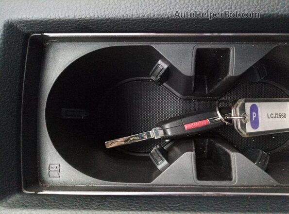 WA1DECF32P1103165 2023 AUDI Q3  Widok tylnych siedzeń