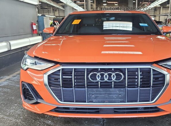 WA1DECF32P1105157 2023 AUDI Q3  Vista del salpicadero