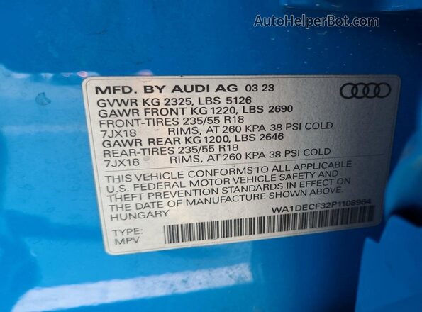 WA1DECF32P1108964 2023 AUDI Q3  Vista de los asientos traseros