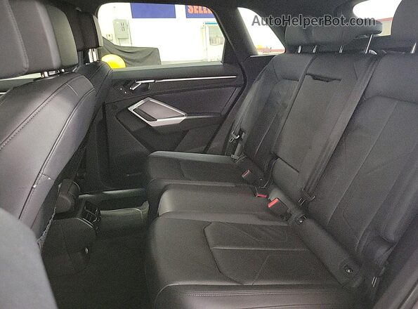WA1DECF33P1105667 2023 AUDI Q3  Tył lewy