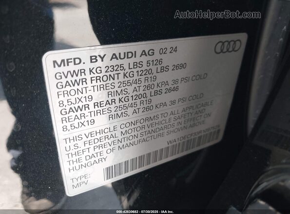 WA1DECF33R1097525 2024 AUDI Q3 Black 