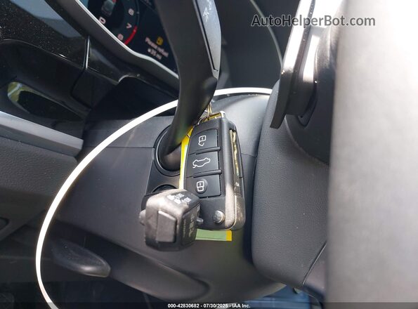 WA1DECF33R1097525 2024 AUDI Q3 Black 