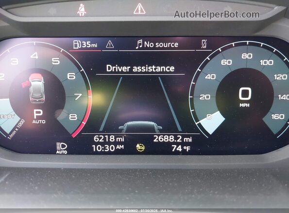 WA1DECF33R1097525 2024 AUDI Q3 Black 