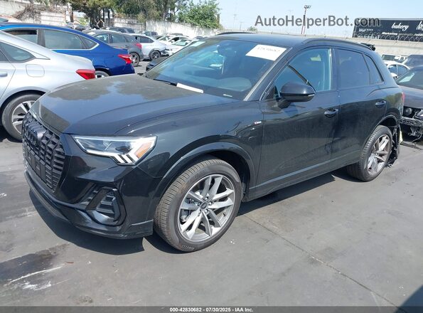 WA1DECF33R1097525 2024 AUDI Q3 Black 