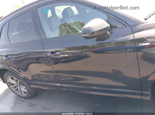 WA1DECF33R1097525 2024 AUDI Q3 Black 