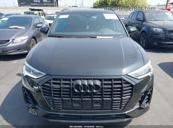 WA1DECF33R1097525 2024 AUDI Q3 Black 