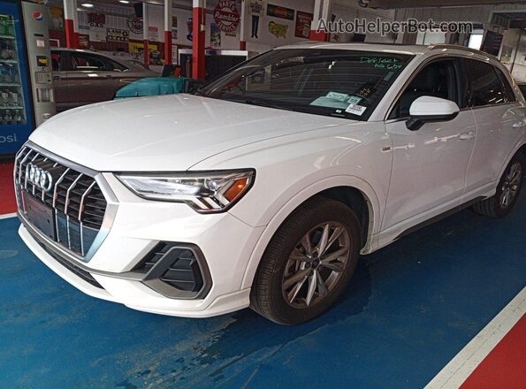 WA1DECF34P1100929 2023 AUDI Q3  