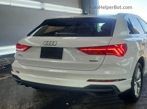 WA1DECF34P1106228 2023 AUDI Q3  