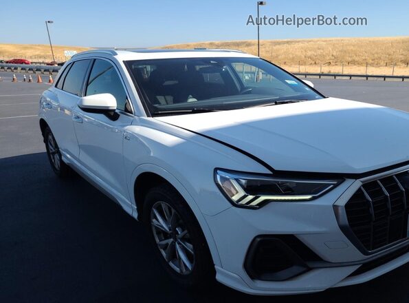 WA1DECF34P1106228 2023 AUDI Q3  