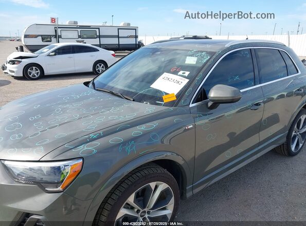 WA1DECF35M1016761 2021 AUDI Q3 Gray Вид спереду